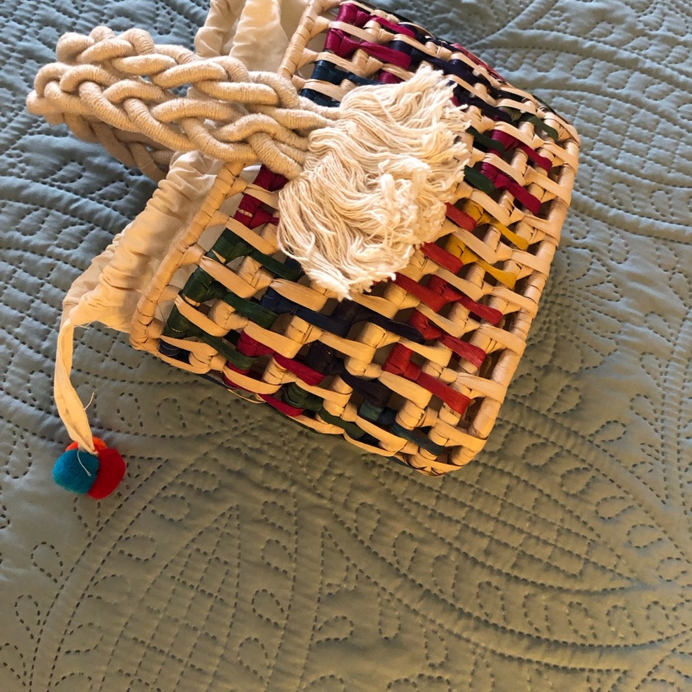 Woven multi color purse with rope handles